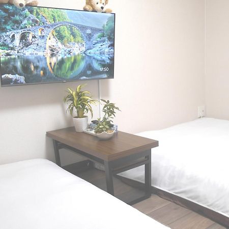 Guesthouse Grande今宮駅前 Osaka Exteriör bild
